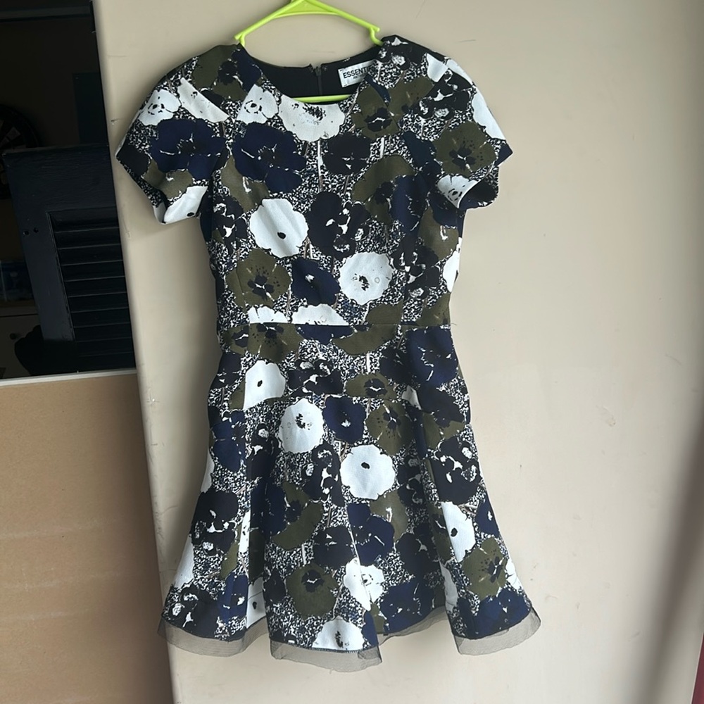 Essentiel Antwerp Green Floral Dress- Size 38